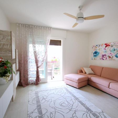 La Casa Di Eva Apartment Vittorio Veneto Luaran gambar